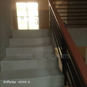 4bdrm Duplex in Estate Beechwood , Bogije for rent