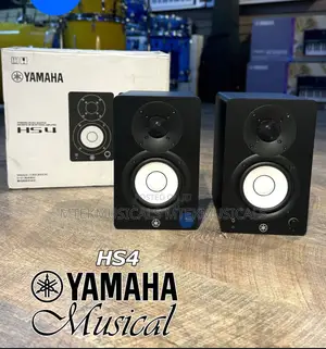 Yamaha Hs4