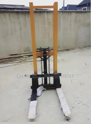 2 Ton Manual Hydraulic Pallet Stacker