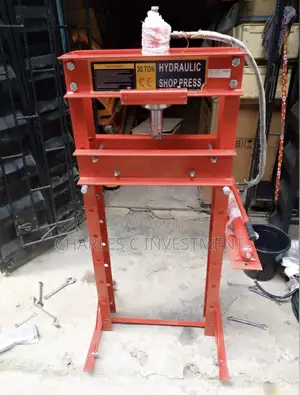 30 Ton Hydraulic Shop Press