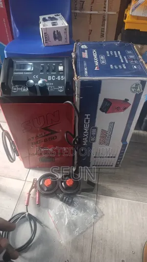 Battery Charger (Charges Batteries 750w)