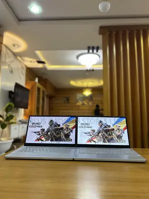 Laptop Asus ROG Zephyrus G14 16GB AMD Ryzen 9 SSD 1T
