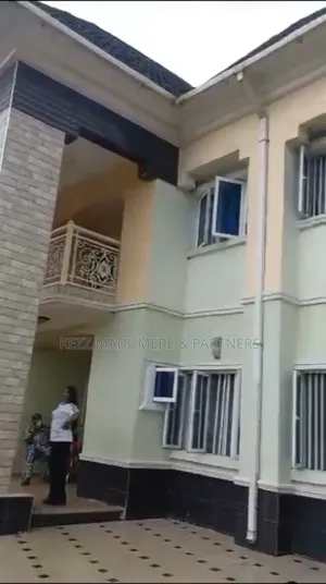 Furnished 5bdrm Duplex in Ohii Off Orlu Road for sale