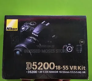 Nikon D5200 Camera