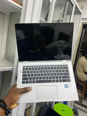 Laptop HP EliteBook X360 1030 G2 8GB Intel Core i5 SSD 256GB