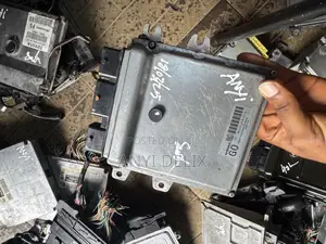 Ecu Brain Box Nissan Altima 2011-2013 Mec112-130