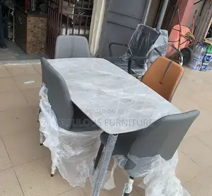 High Quality Dining Set