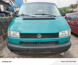 Volkswagen Transporter 2002 Green