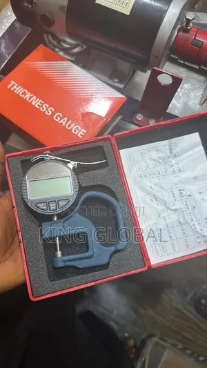 Digital Thickness Gauge