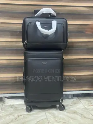 Luxury 2pcs Leather Travel Bag and Box