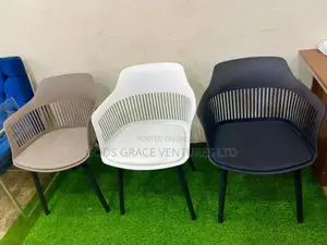 Single Arm Plastic Chair