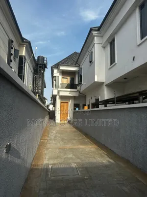 4bdrm Duplex In Osapa London For Sale