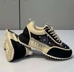 New Stock Sneakers