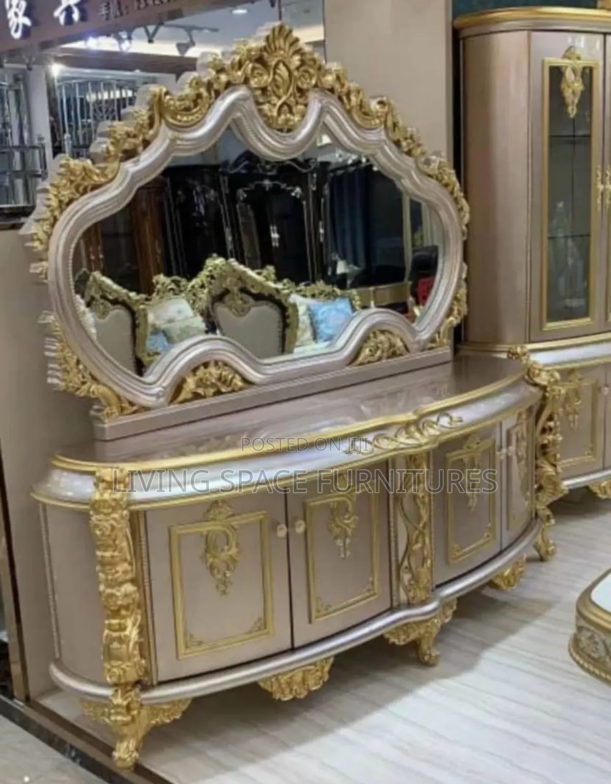 Executive Royal Designer Sideboard/Buffet Set