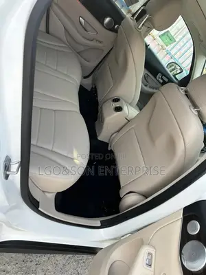 Mercedes-Benz GLC-Class 2020 White