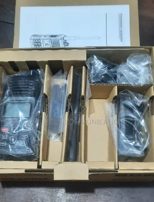 Hx400is Submersible Walkie Talkie Radio Is Available
