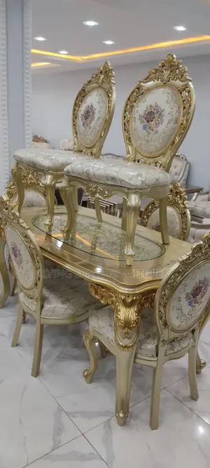 Royal Dining Table With 6 Solid Chairs