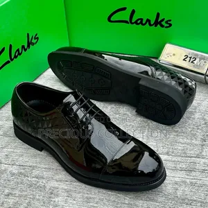 Top Quality Glossy Leather Lace Up Clarks Coperate Shoe