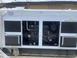 Excellent England Perkins Soundproof Diesel Generator 500kva