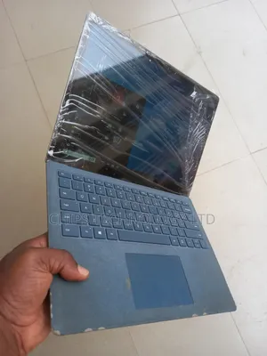 Laptop Microsoft Surface Laptop 2 16GB Intel Core I7 SSD 512GB