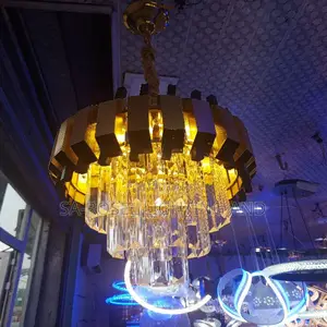 By 300 Crystal Chandelier Fitting Gd/Bk