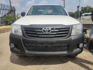 Toyota Hilux 2.5 D-4D SRX 2011 White