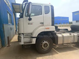 Brand New Howo 380hp Trailer Tractor Head 10 Tyres for Sale