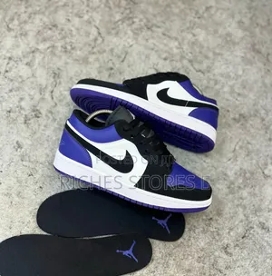 Superior Air Jordan 1 Low Trophy Sneakers