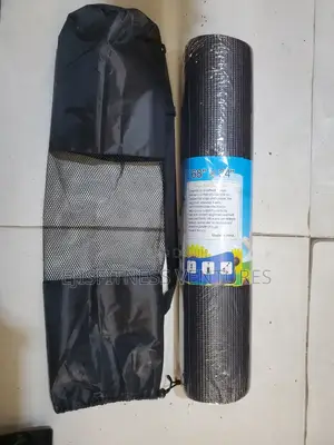 Black Yoga Mat