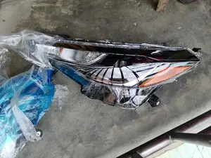 Headlamp Corolla Cross 2022 2023 2024 Set Led