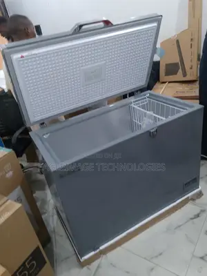 Scanfrost Freezing Efficiency 300 Litres Chest Freezer