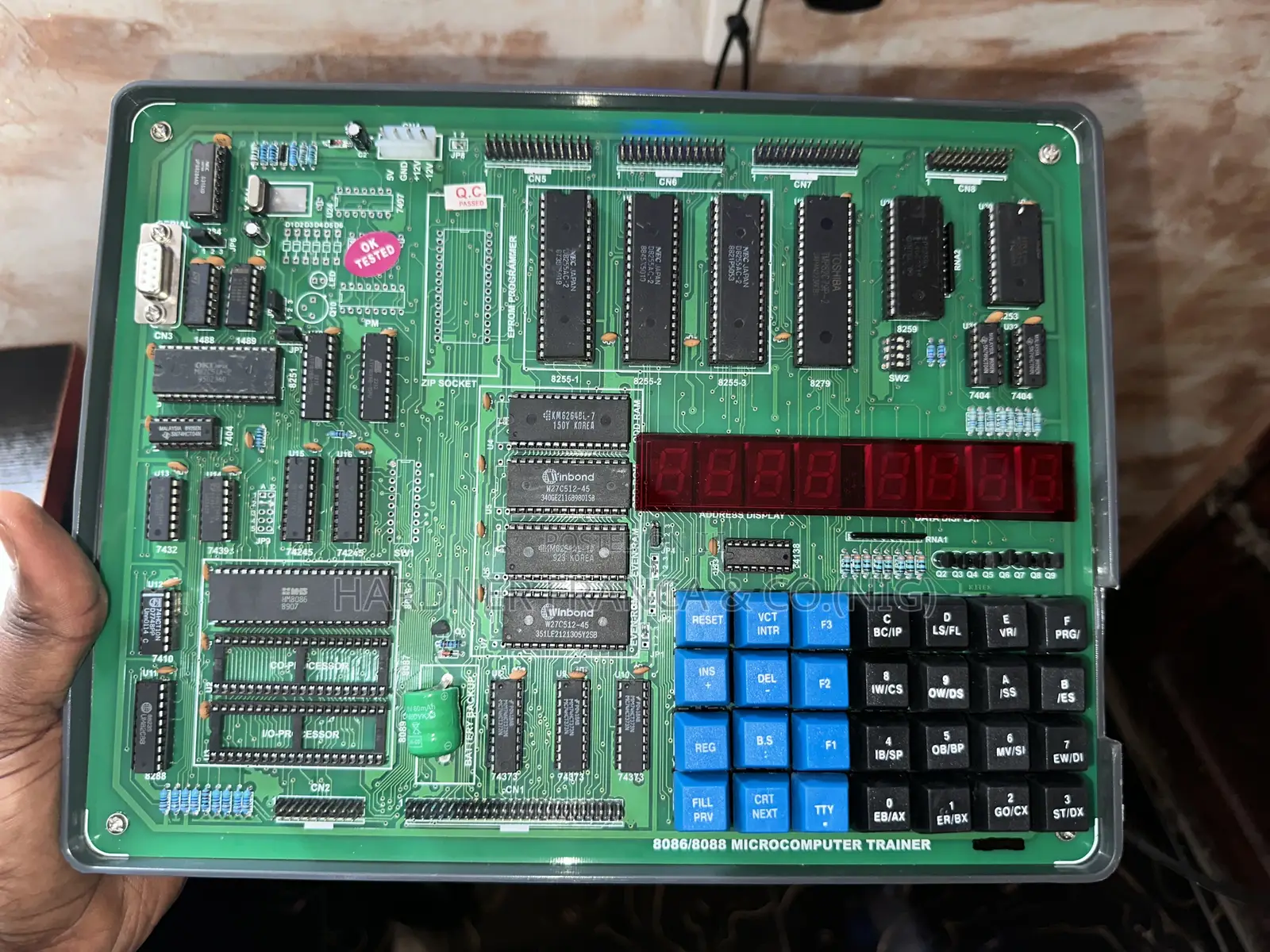 Microcomputer Trainer Kit