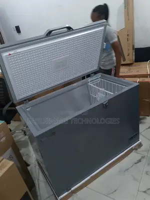 Scanfrost Organized Freezing 300 Litres Chest Freezer