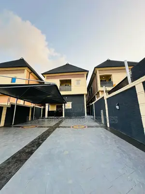 4bdrm Duplex in Ikeja for sale