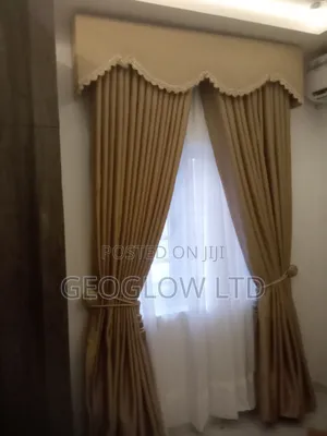 Quality Golden Board Curtain