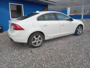 Volvo S60 T6 AWD 2013 White