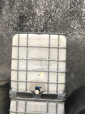 1000 White Water Tanks