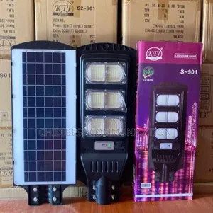 KTJ 1500wts Solar Street Light