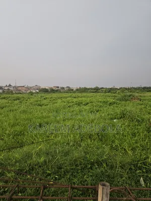 Commercial Land in Between Jabi and Wuye