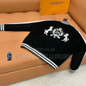 Pure Quality Luxury Jacket 🧥 Louis Vuitton