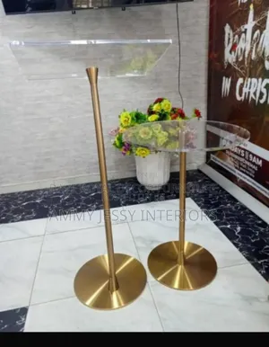 Model Standard Pulpit