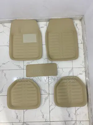 5 Pieces Cream Color Universal Leather Car Foot Mat