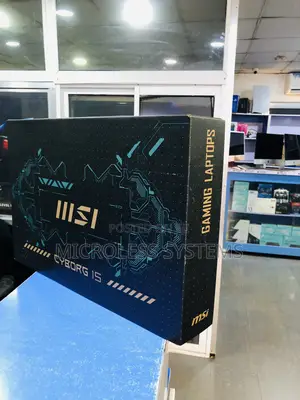 New Laptop MSI Cyborg 15 16GB Intel Core i7 SSD 512GB