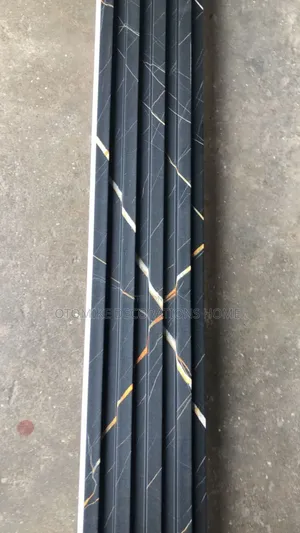 Fluted Panel (Black)