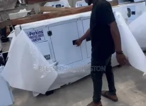 40kva England Soundproof Perkins Generator