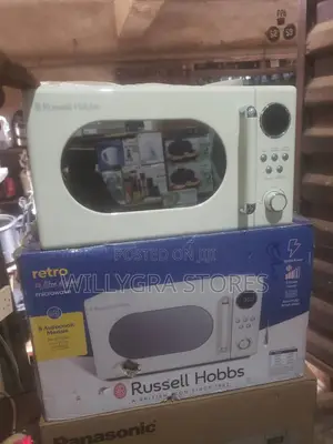 Russell Hobbs Retro 20 Litre Cream Digital Microwave, 800w