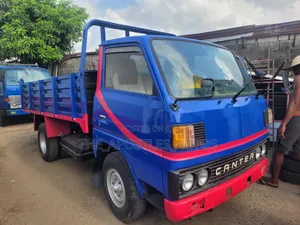 Mitsubishi Canter Tipper Truck