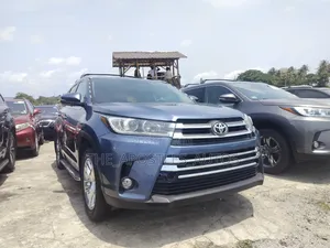 Toyota Highlander 2016 Blue