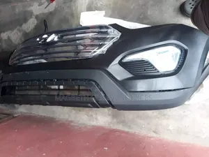 Complete Front Bumper Grand Santafe 2014.