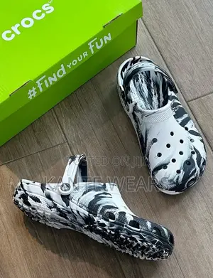 Marble Crocs